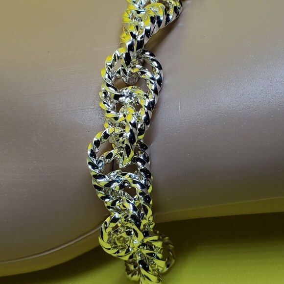 TOP DEALS, NEW, 18KT WHITE GOLF PLATED MESH BRACELET #2 - Picture 5 of 5